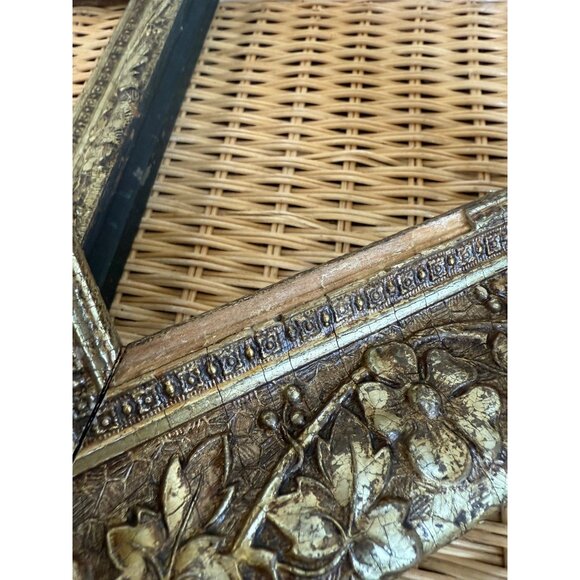 Antique Victorian Shabby Floral Gold Gesso Pair of Picture Frames - Picture 9 of 16